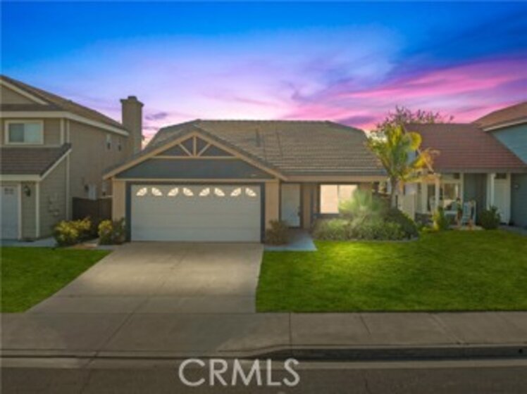 44657 Corte Veranos Photo